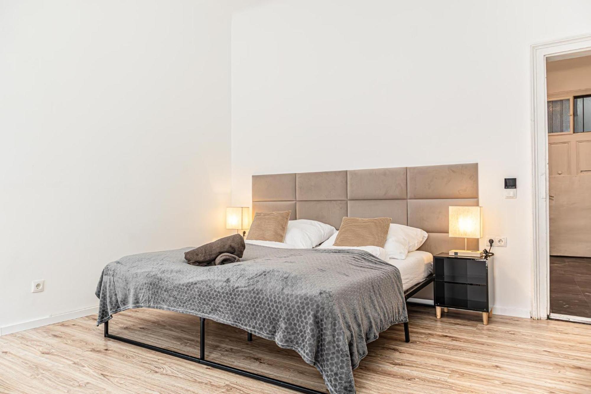 Past Meets Present - 1br Near Westbahnhof Appartement